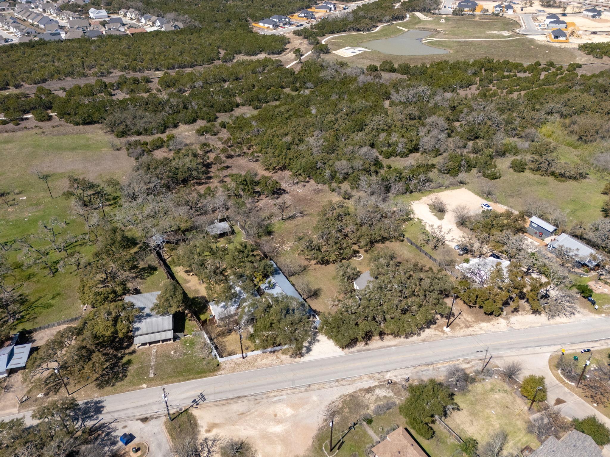 519 Old Fitzhugh Rd Property Photo 3