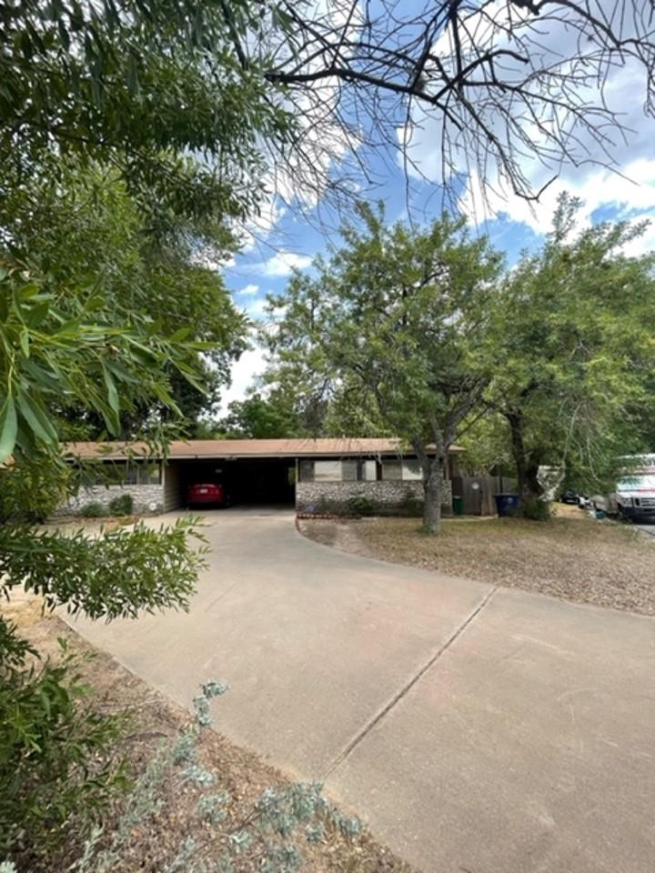 2511 Sherwood Ln B Property Photo