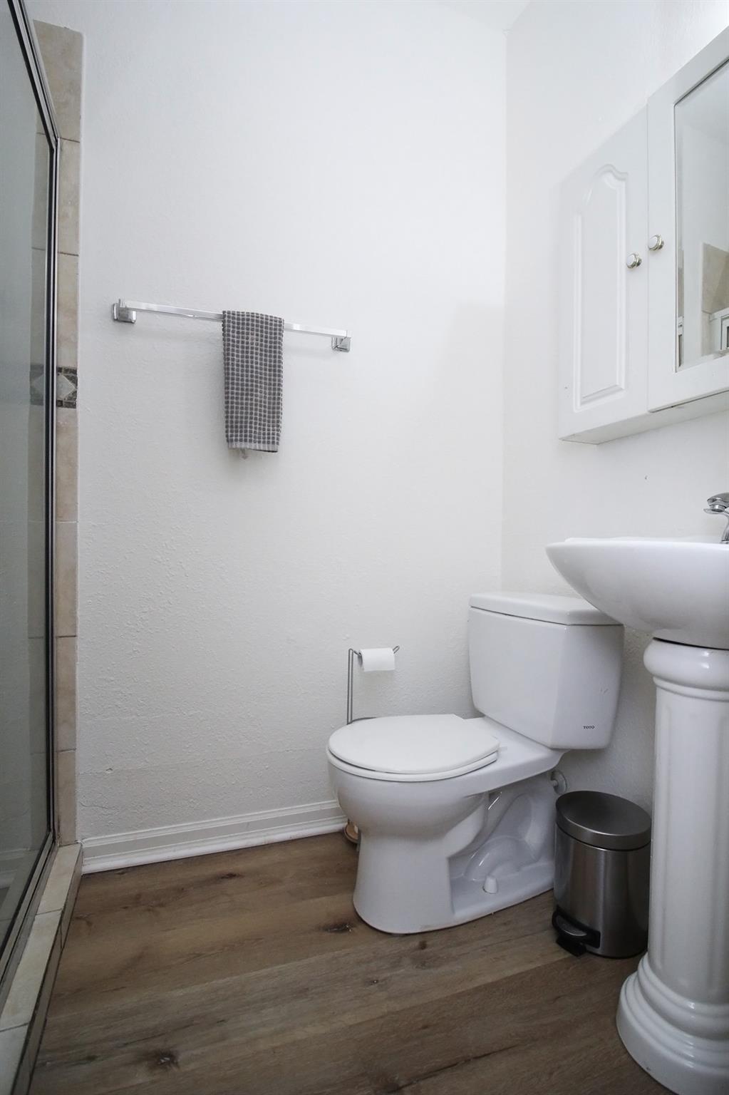 5411 Hudson St Property Photo 18