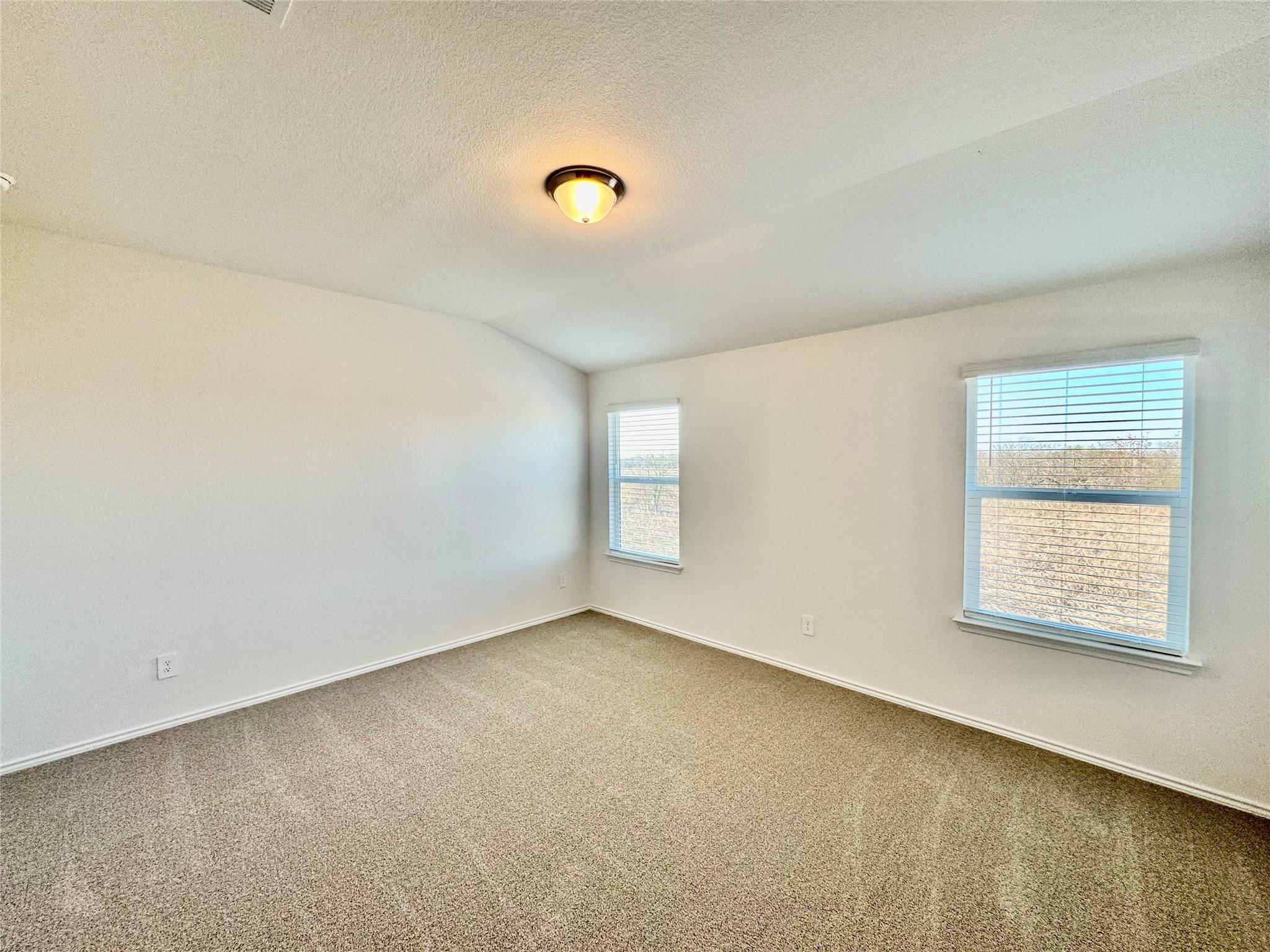 104 Calcite Rd #2 Property Photo 3