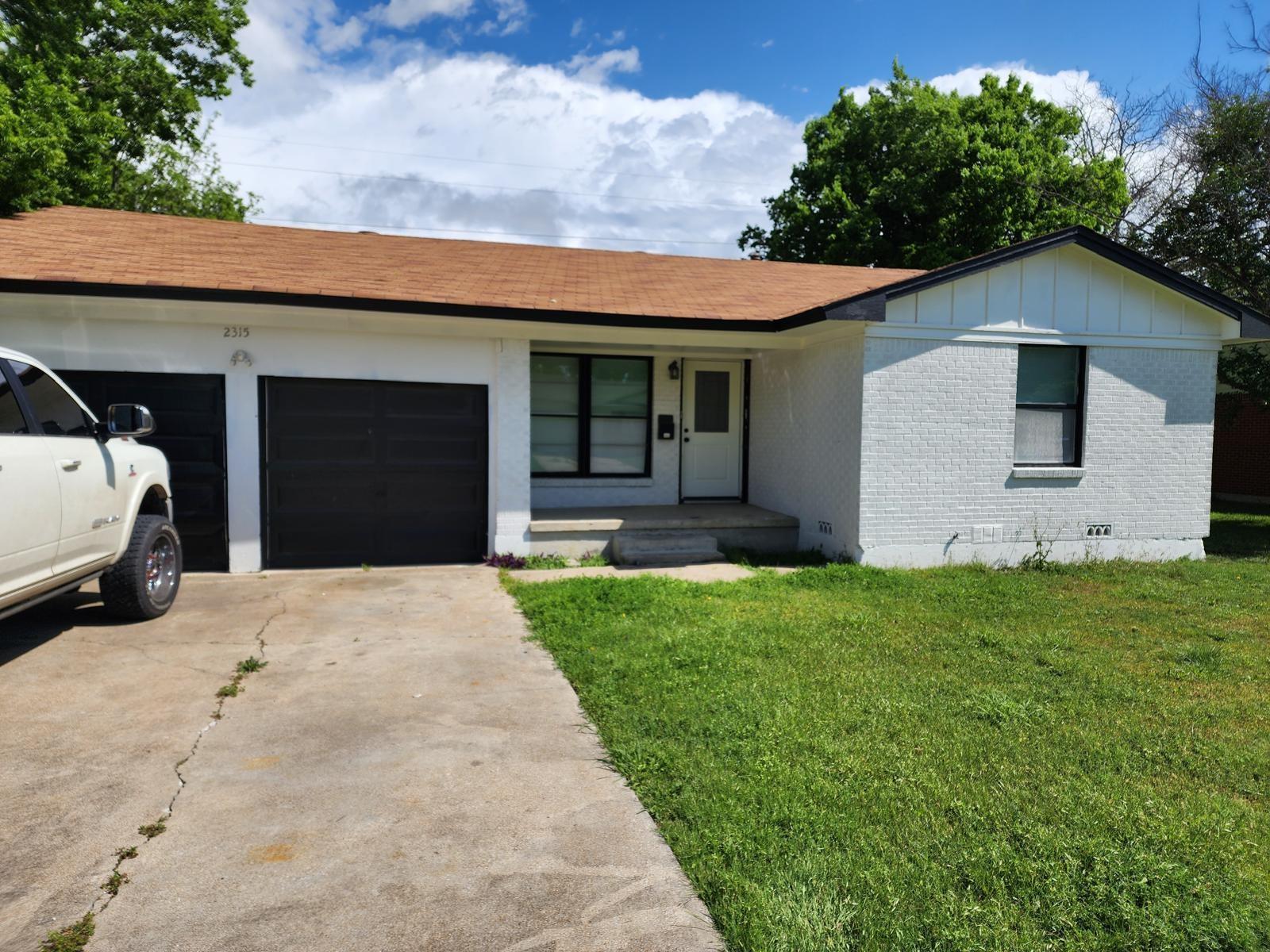 2315 Zephyr Rd Property Photo 4