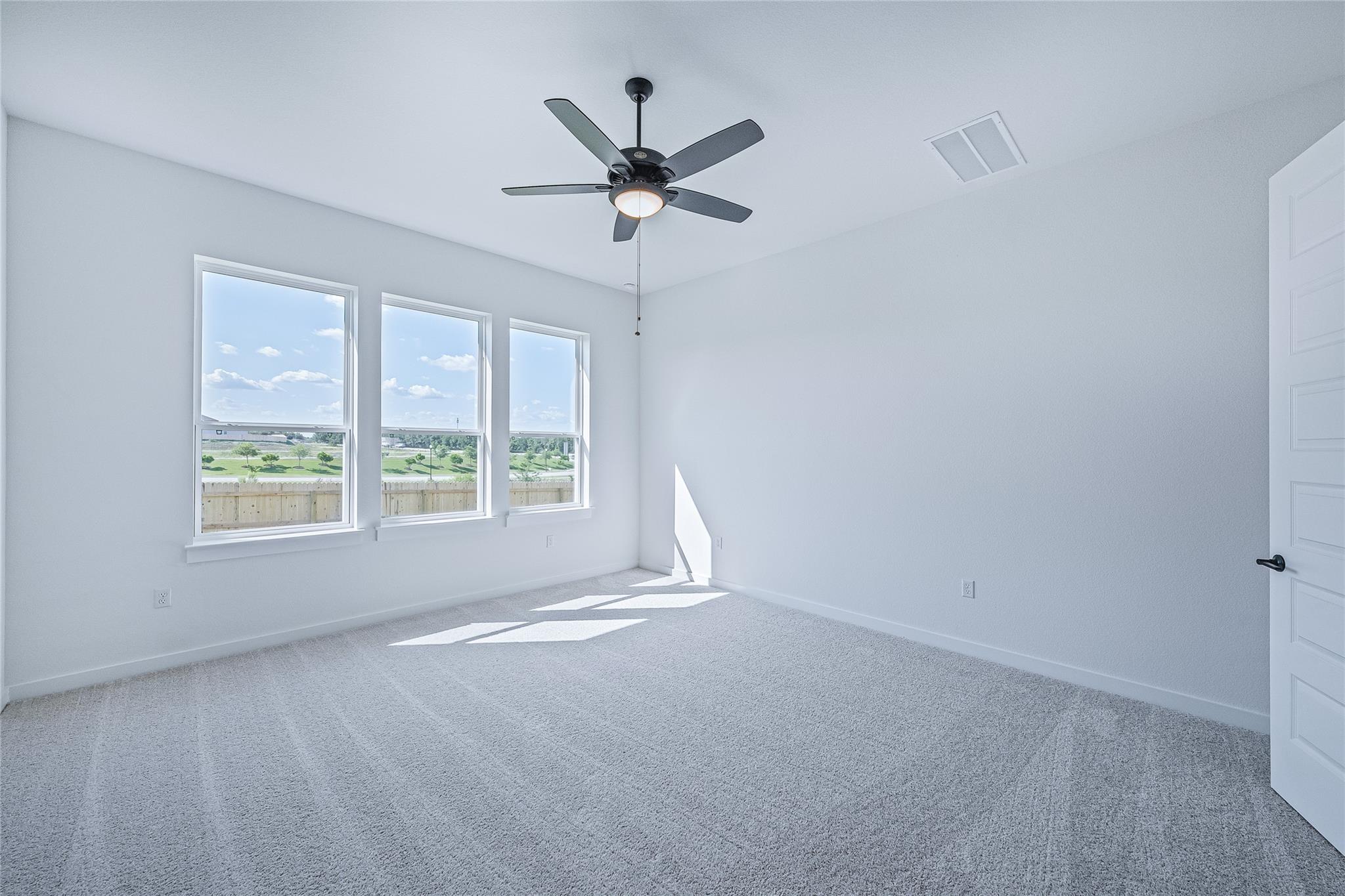 6812 Rounded Pebble Ln Property Photo 14