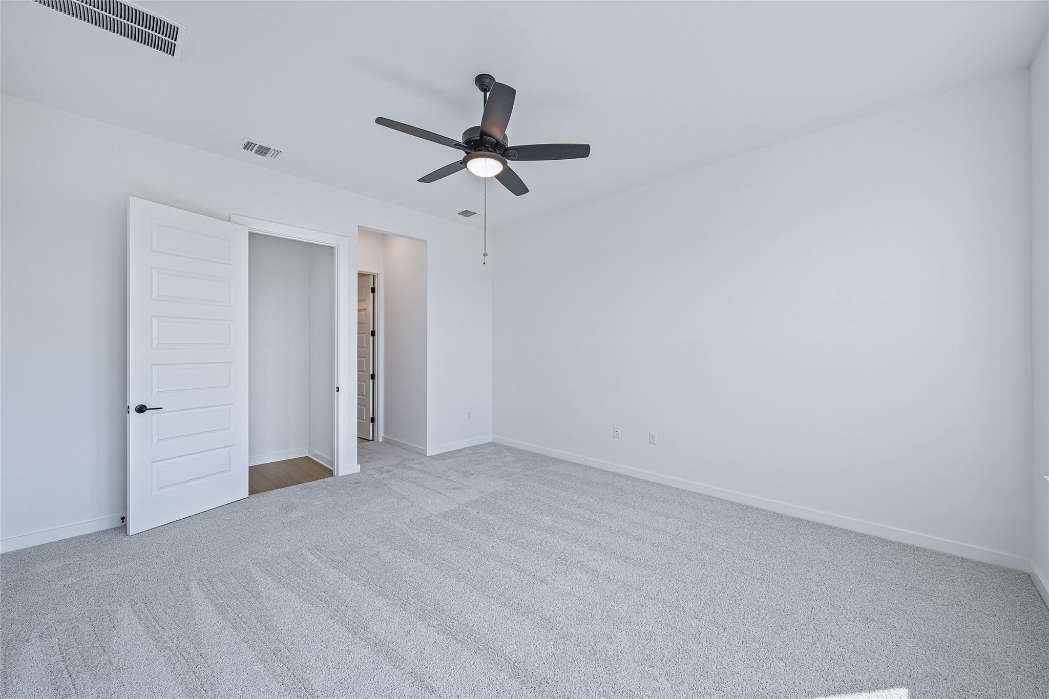 6812 Rounded Pebble Ln Property Photo 20
