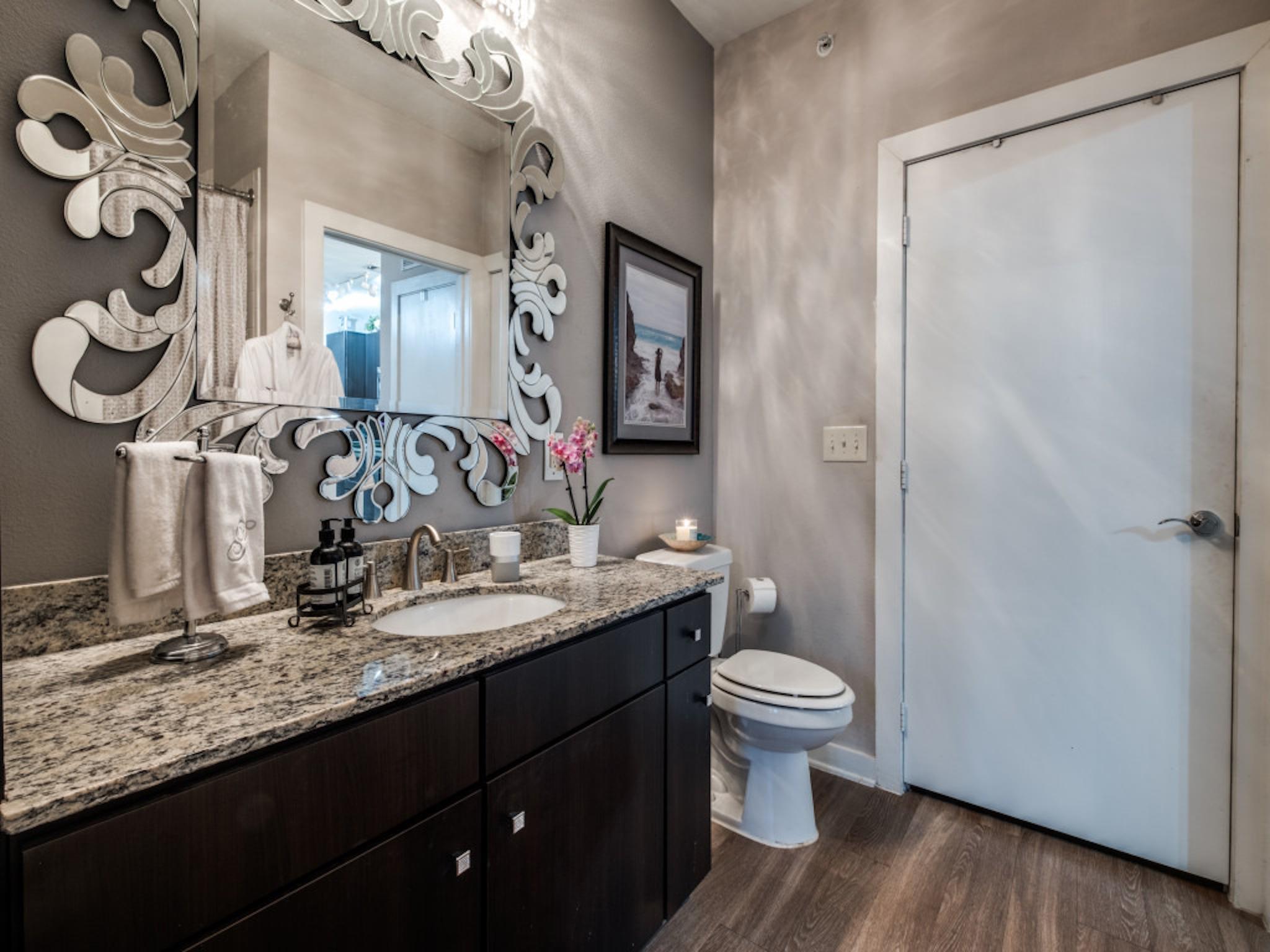 1900 Barton Springs Rd #5037 Property Photo 15