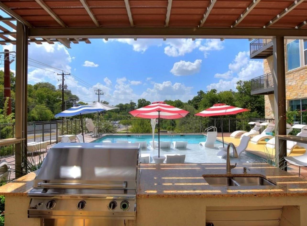 1900 Barton Springs Rd #5037 Property Photo 28