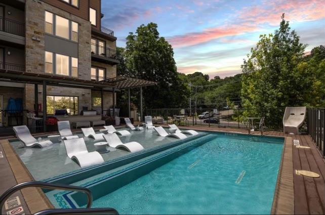 1900 Barton Springs Rd #5037 Property Photo 30
