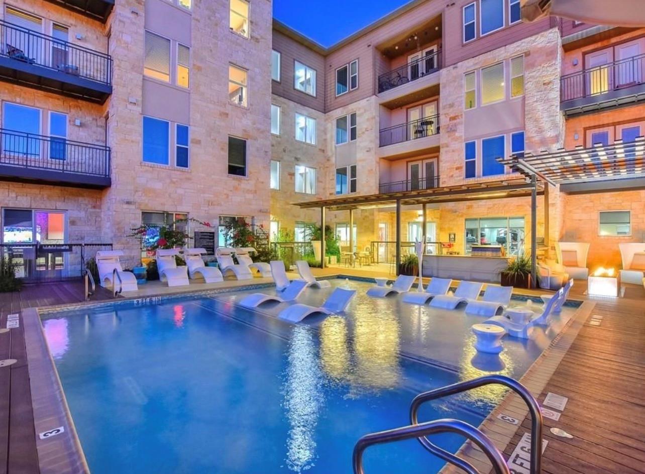 1900 Barton Springs Rd #5037 Property Photo 31
