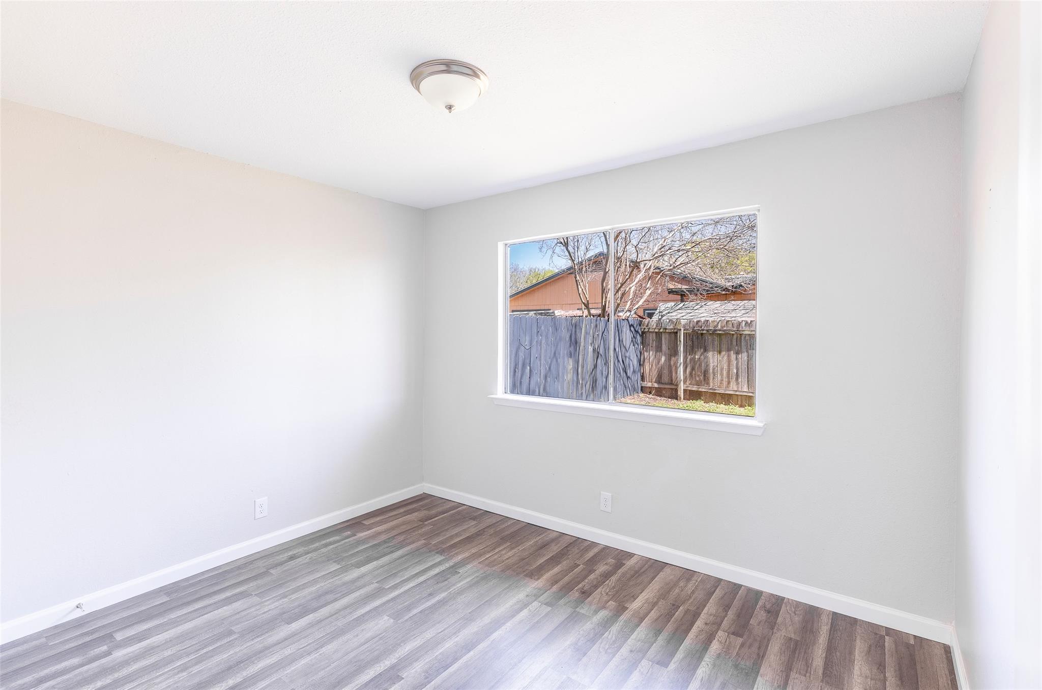 10309 Burmaster Ln Property Photo 19