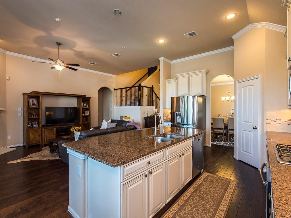 3205 Cotton Blossom Way Property Photo 3