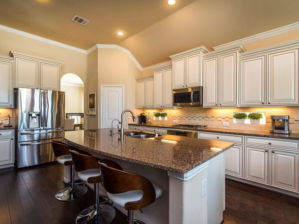 3205 Cotton Blossom Way Property Photo 4