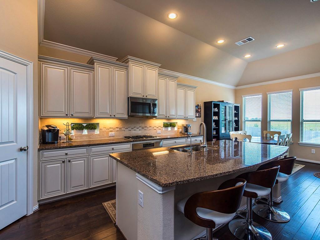 3205 Cotton Blossom Way Property Photo 5