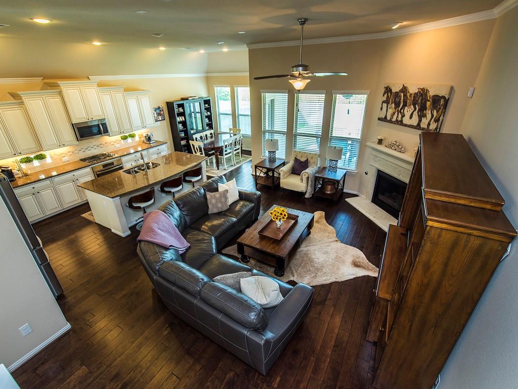 3205 Cotton Blossom Way Property Photo 8