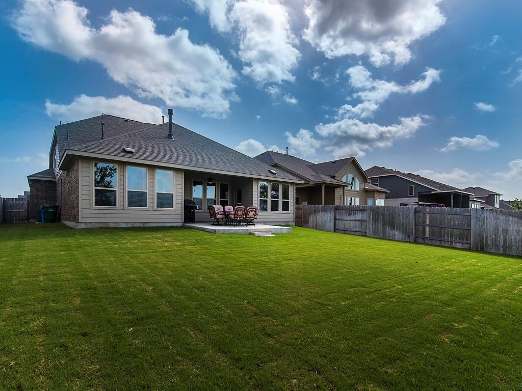 3205 Cotton Blossom Way Property Photo 17