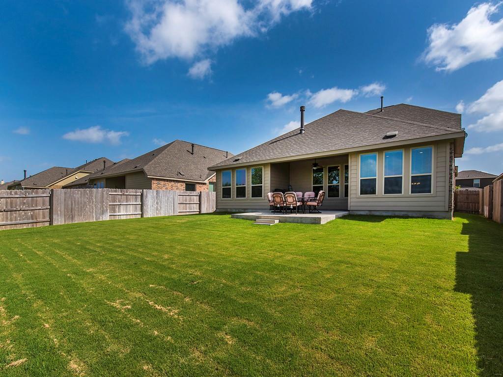 3205 Cotton Blossom Way Property Photo 18