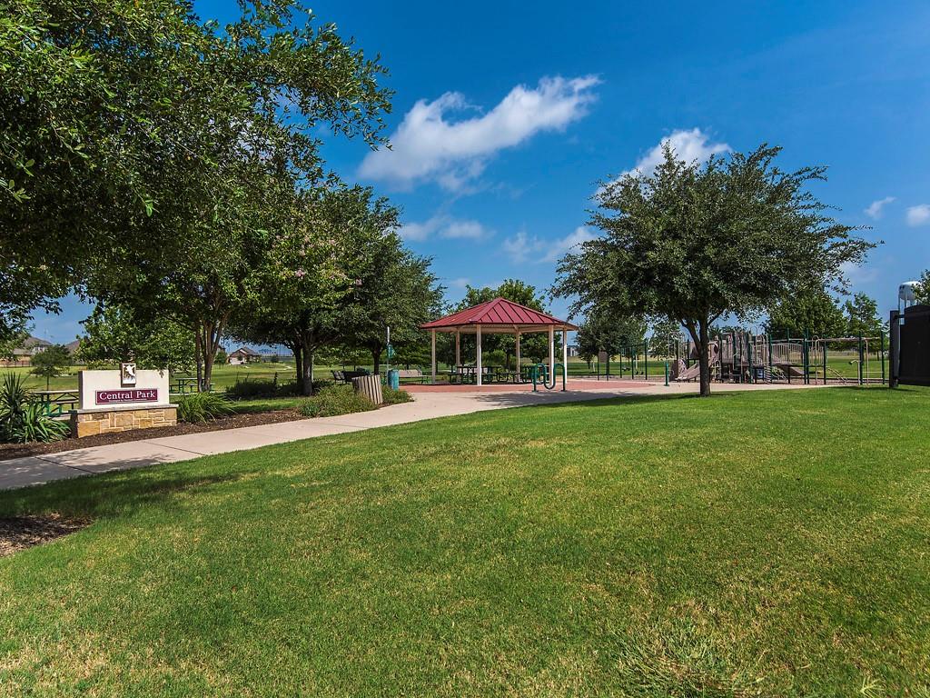 3205 Cotton Blossom Way Property Photo 21