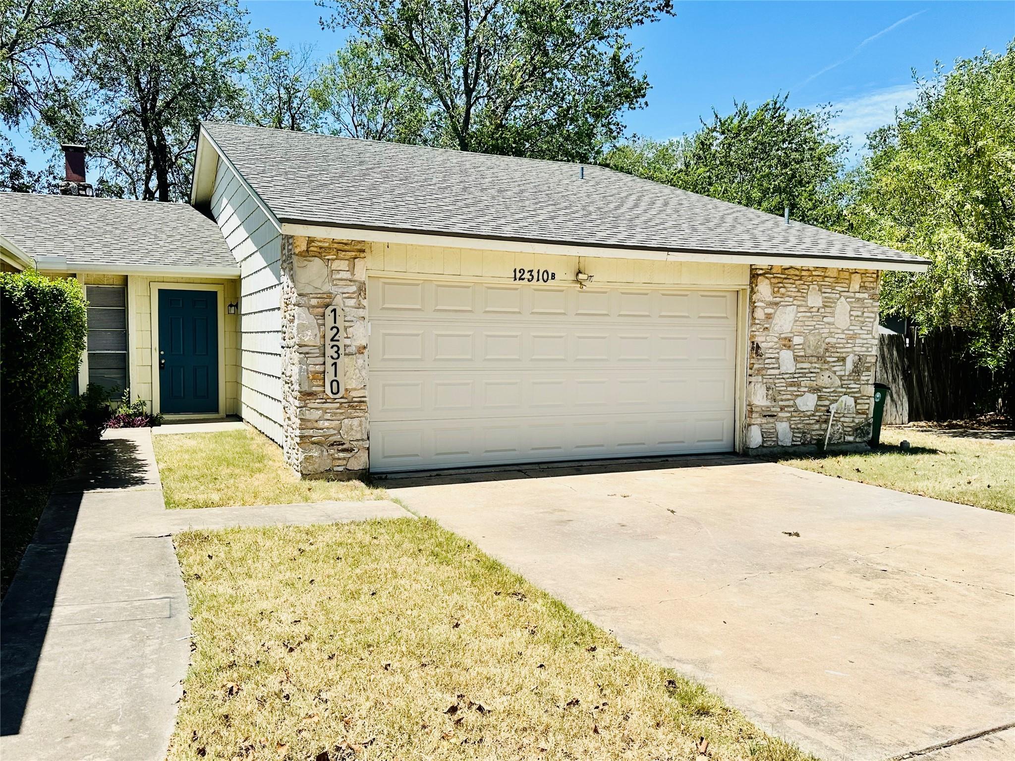 12310 Willow Wild Dr #b Property Photo 1