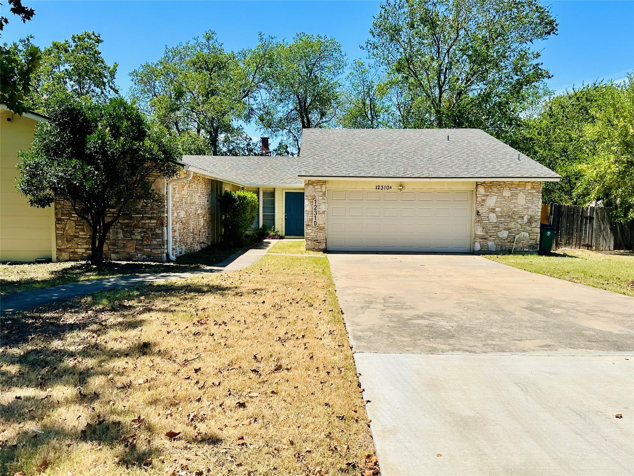 12310 Willow Wild Dr #b Property Photo 2