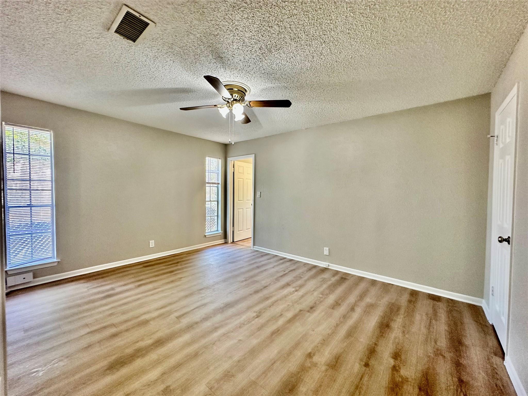 12310 Willow Wild Dr #b Property Photo 14