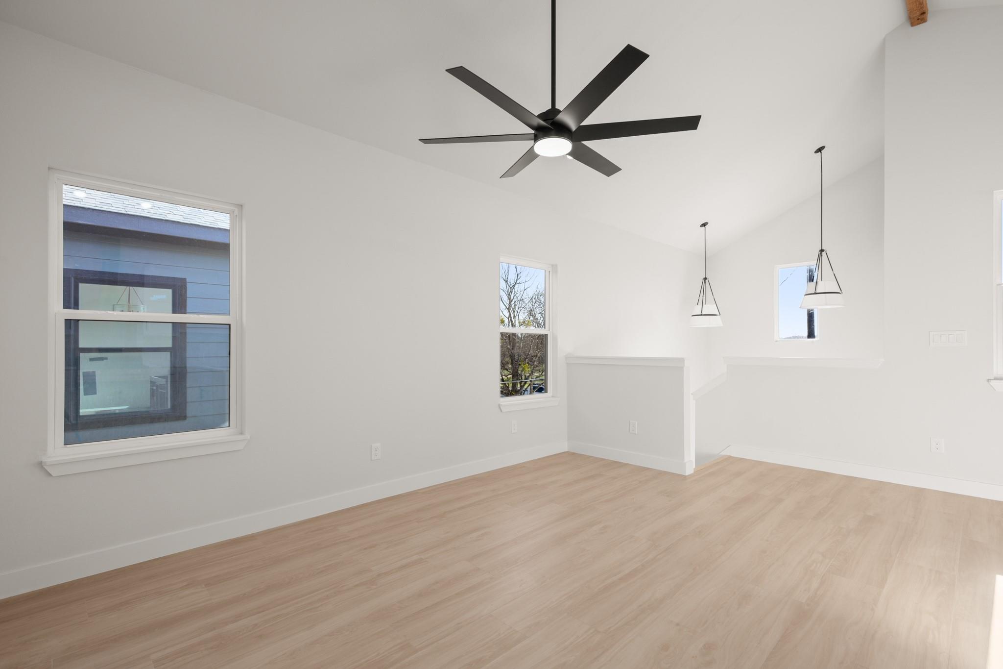 306 S Avenue P Ave #a Property Photo 9