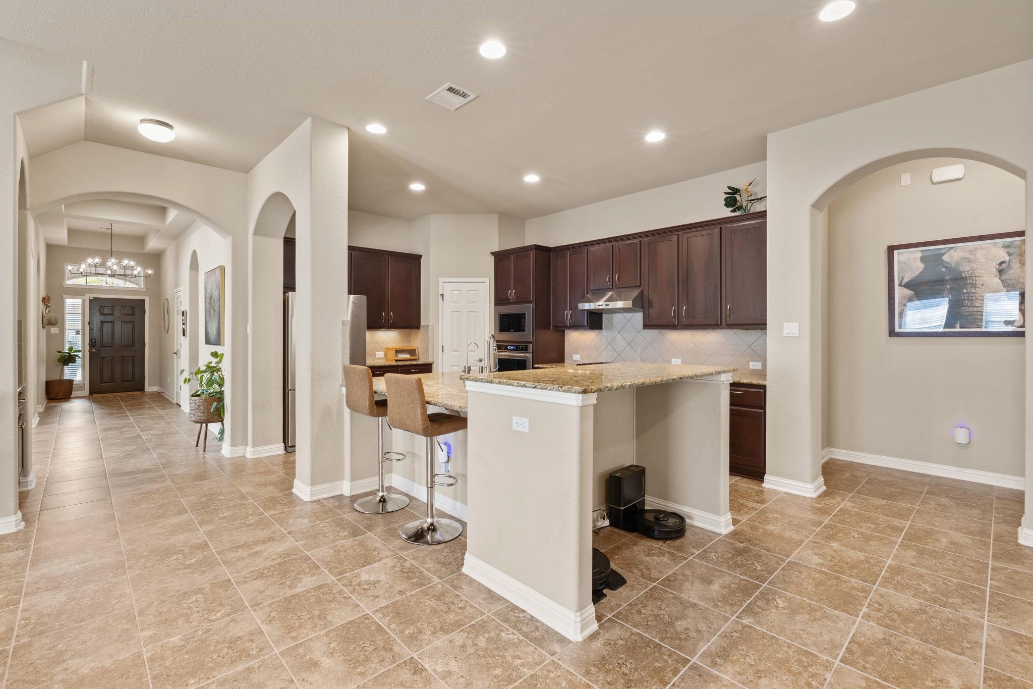 2941 Magellan Way Property Photo 4