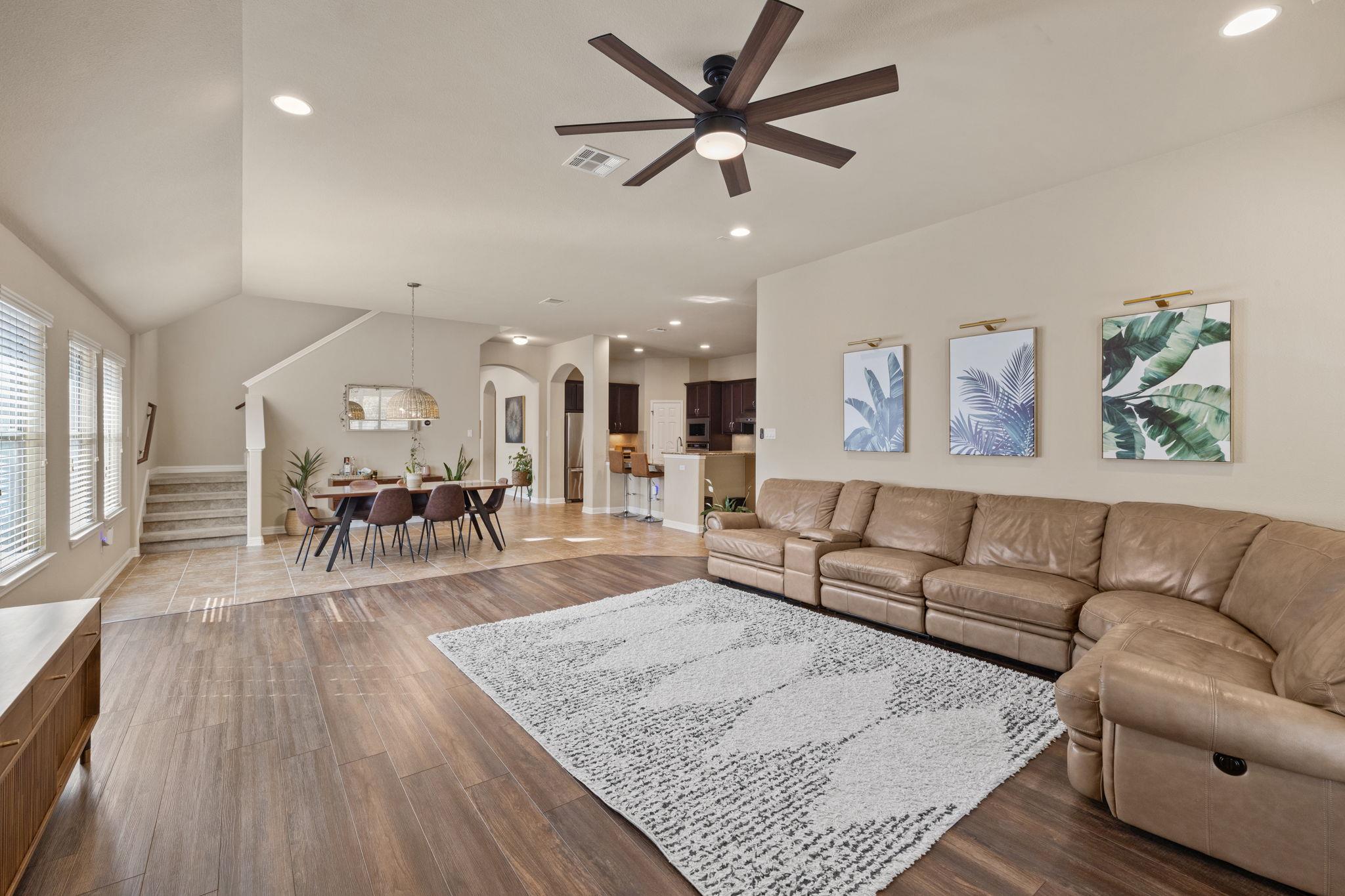 2941 Magellan Way Property Photo 11