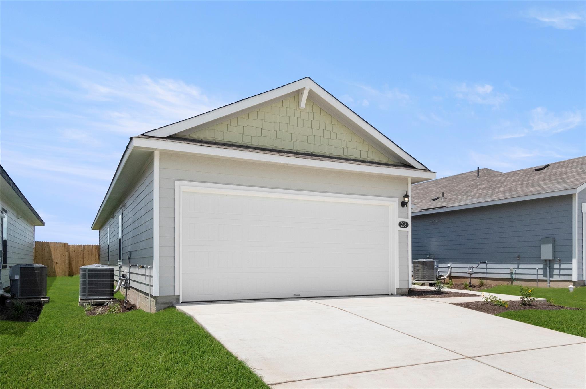 256 Estallo Way Property Photo 1