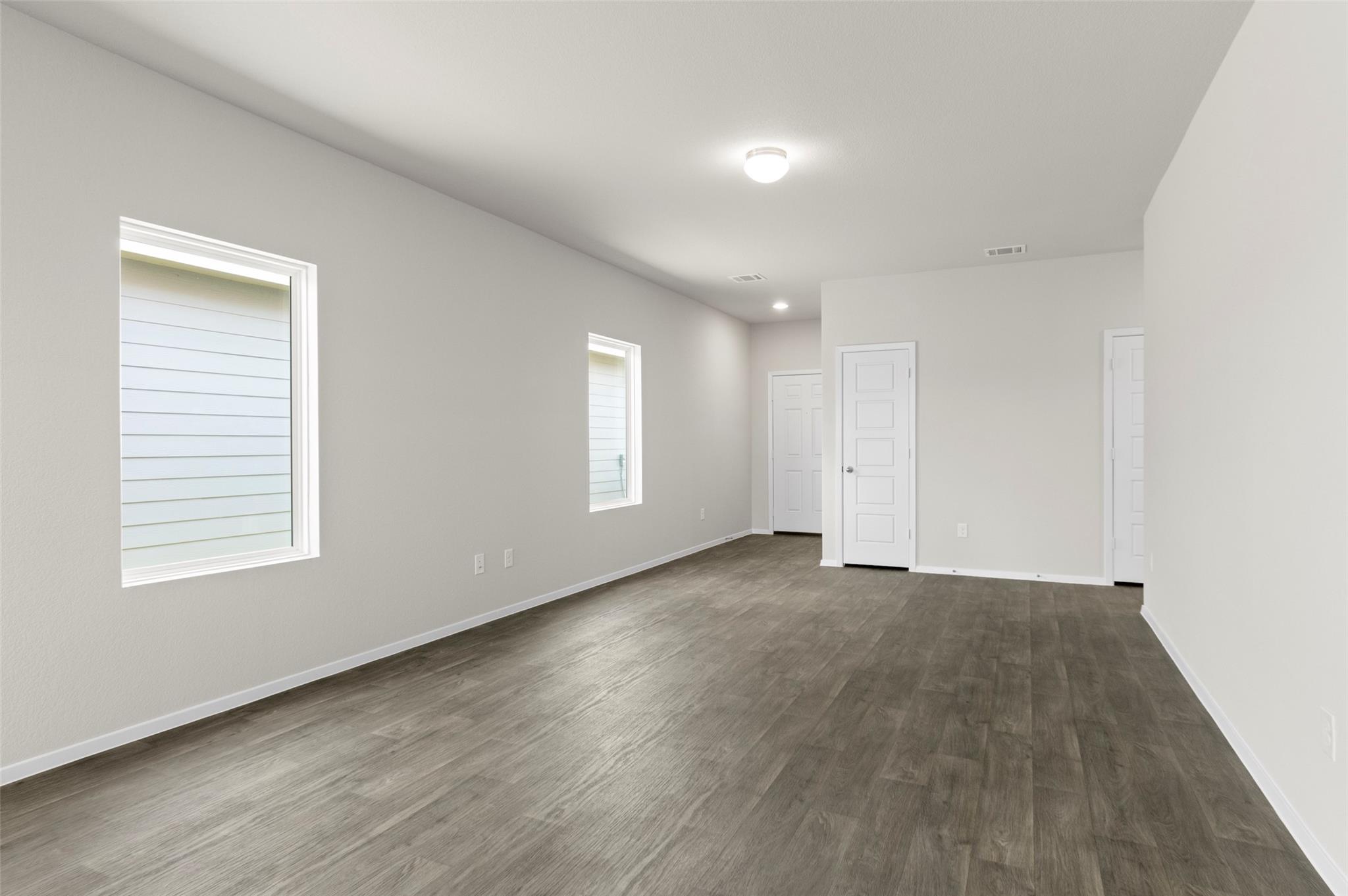 256 Estallo Way Property Photo 11