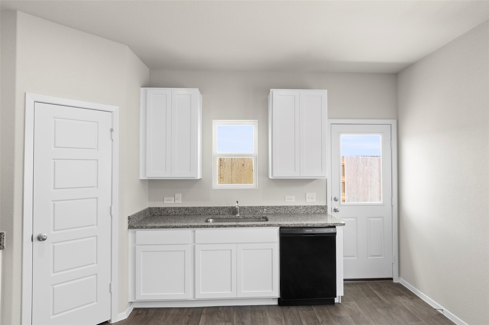 256 Estallo Way Property Photo 19