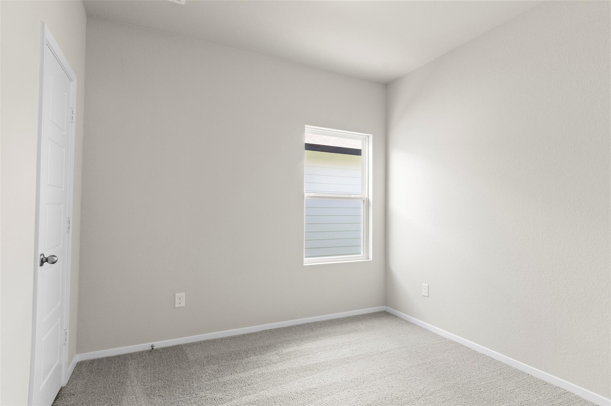 256 Estallo Way Property Photo 27