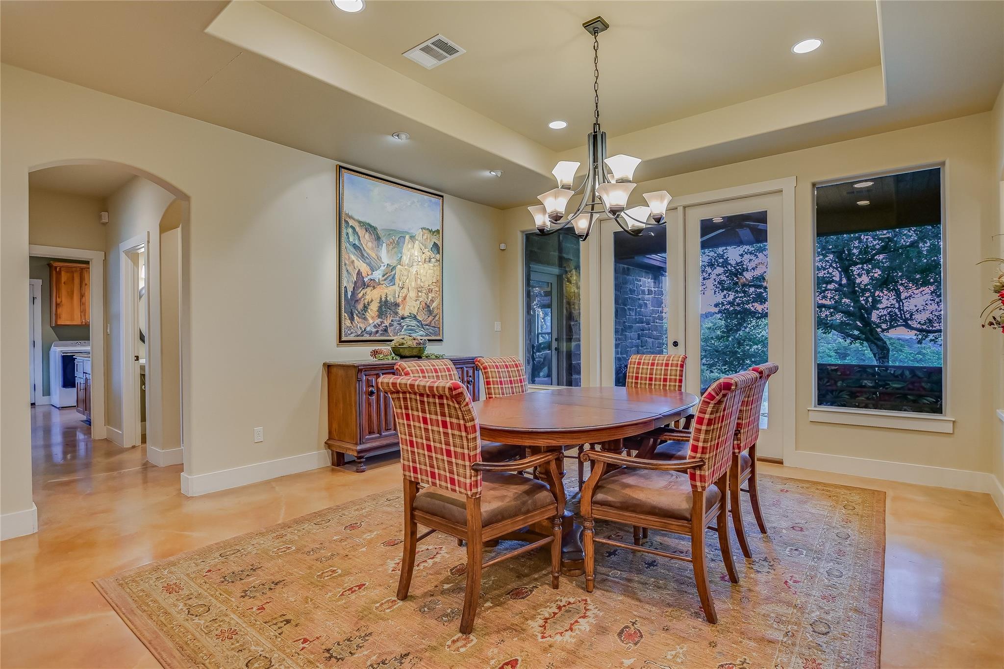 2551 Wolf Creek Ranch Rd Property Photo 11