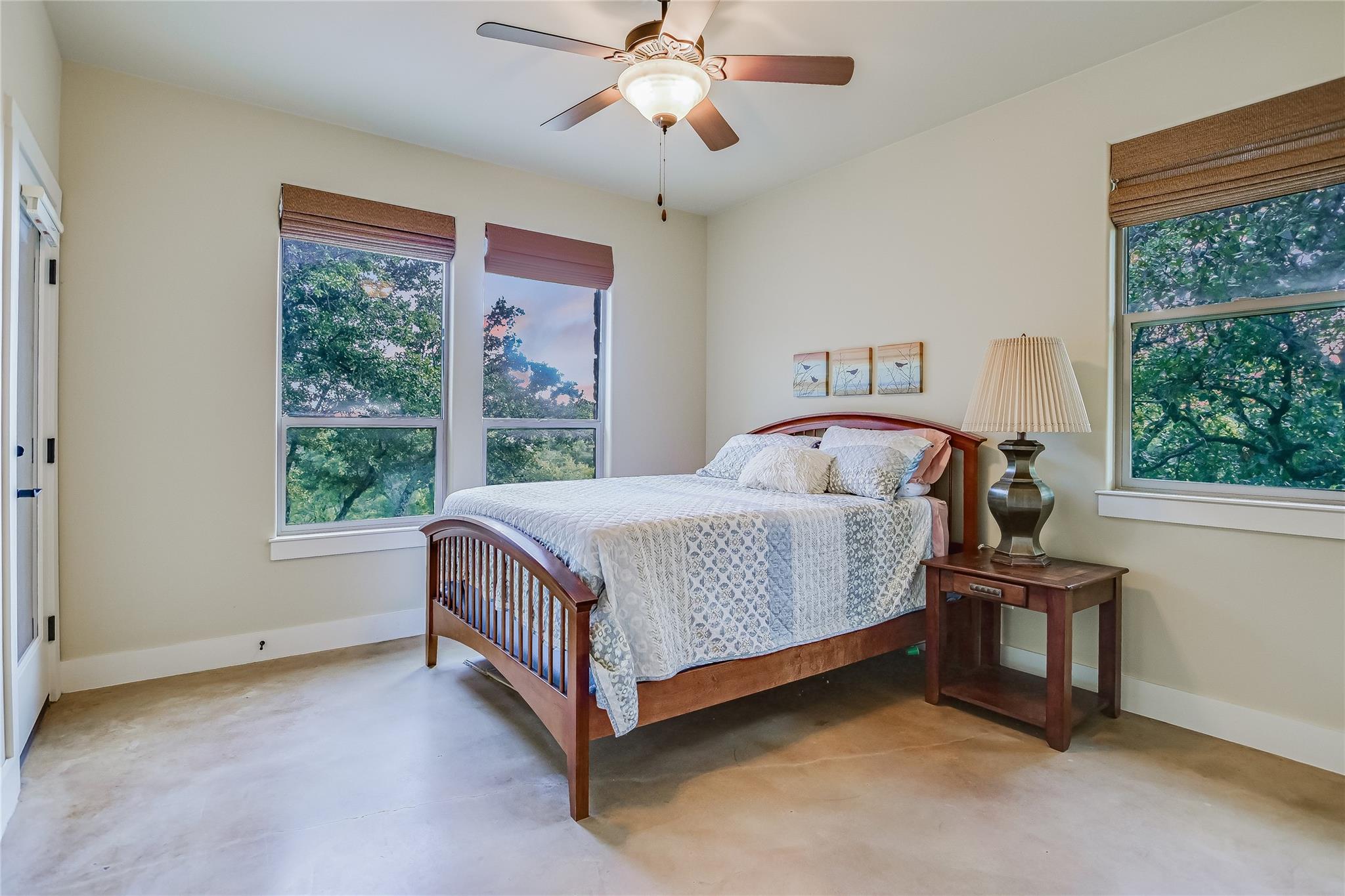 2551 Wolf Creek Ranch Rd Property Photo 18