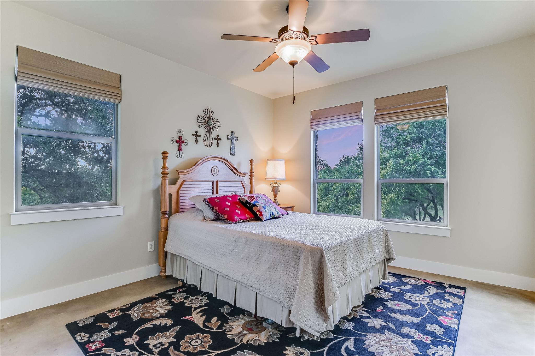 2551 Wolf Creek Ranch Rd Property Photo 19