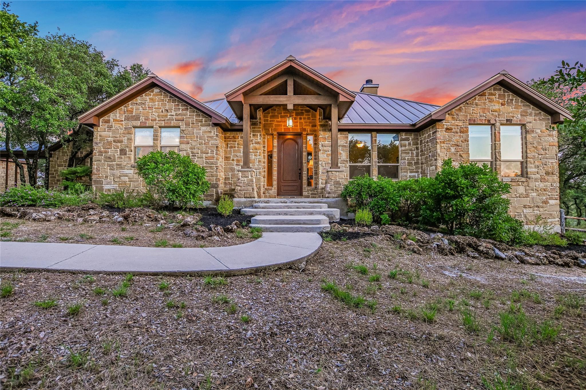 2551 Wolf Creek Ranch Rd Property Photo 28