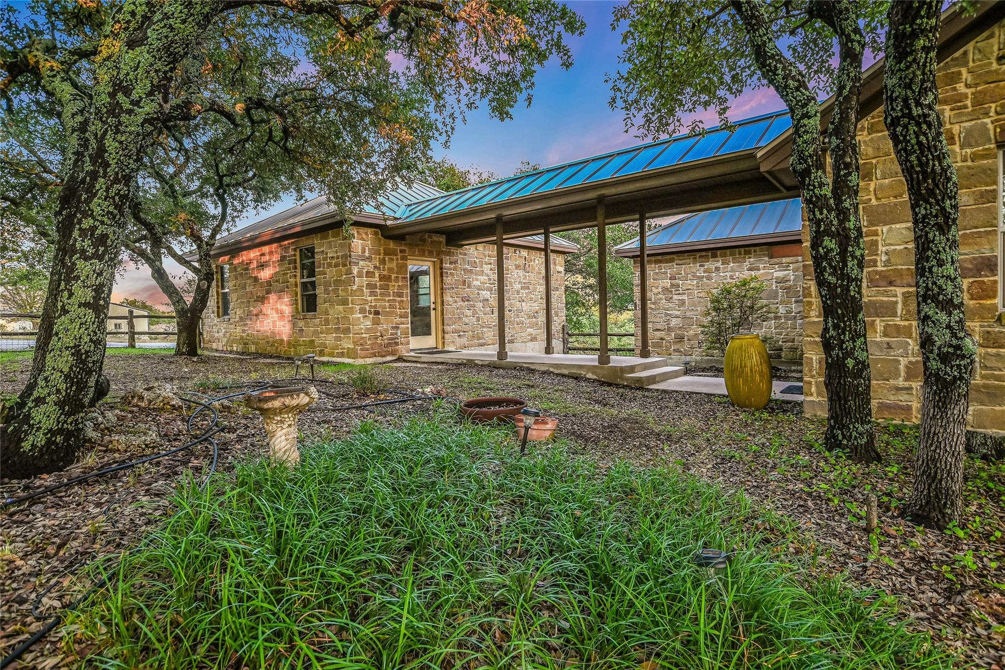 2551 Wolf Creek Ranch Rd Property Photo 29