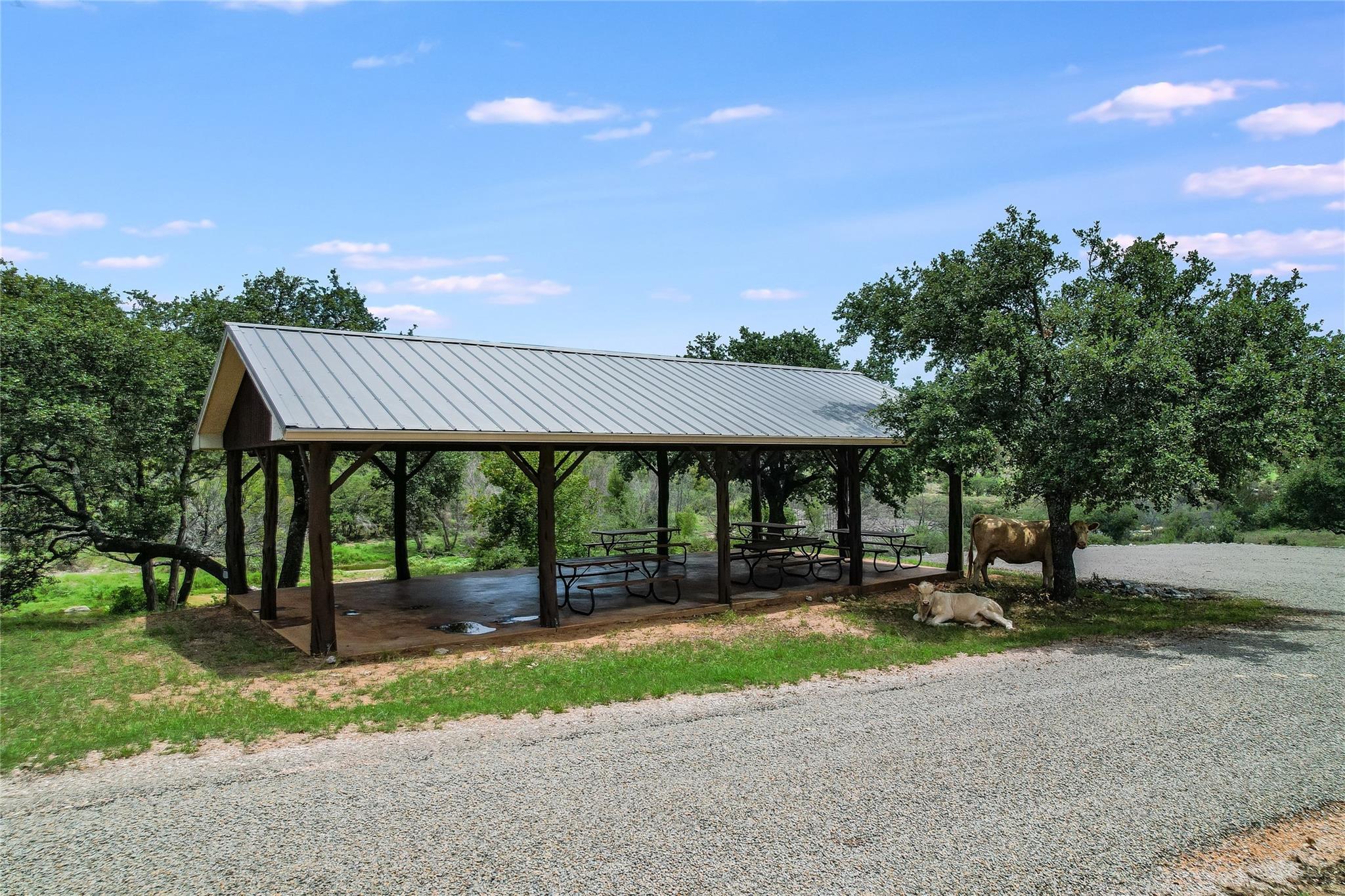 2551 Wolf Creek Ranch Rd Property Photo 38