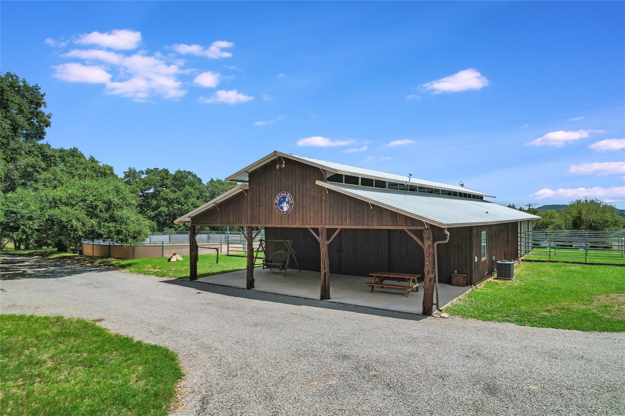 2551 Wolf Creek Ranch Rd Property Photo 39