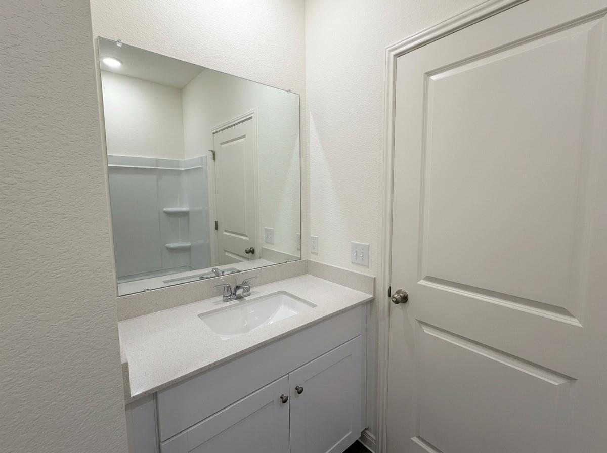 616 Wesley Miller Ln Property Photo 6