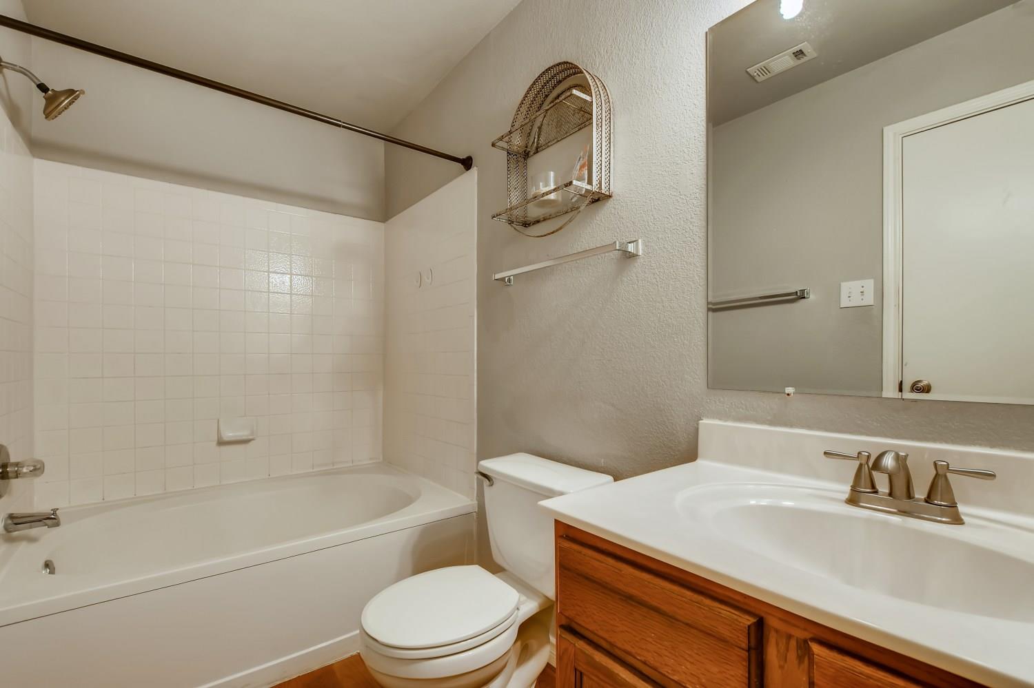 303 Bello Dr Property Photo 7
