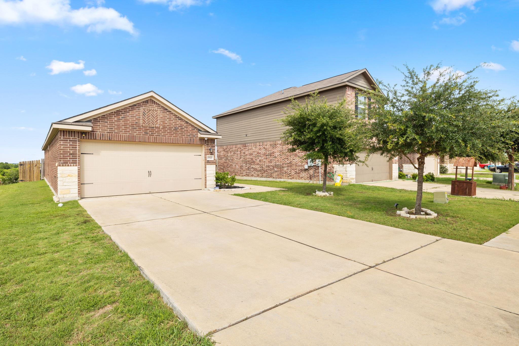 19920 Woodrow Wilson St Property Photo 5