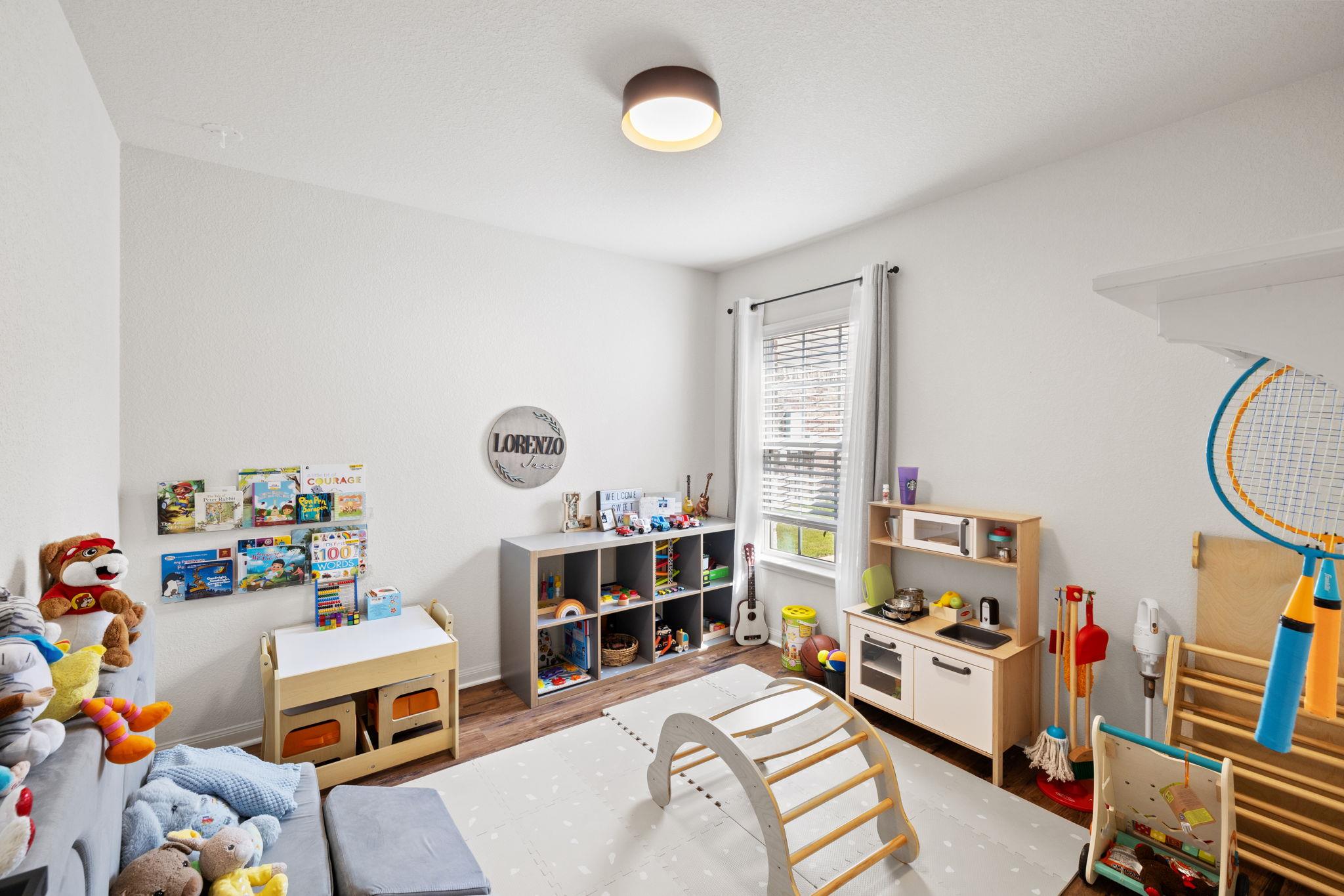 19920 Woodrow Wilson St Property Photo 20