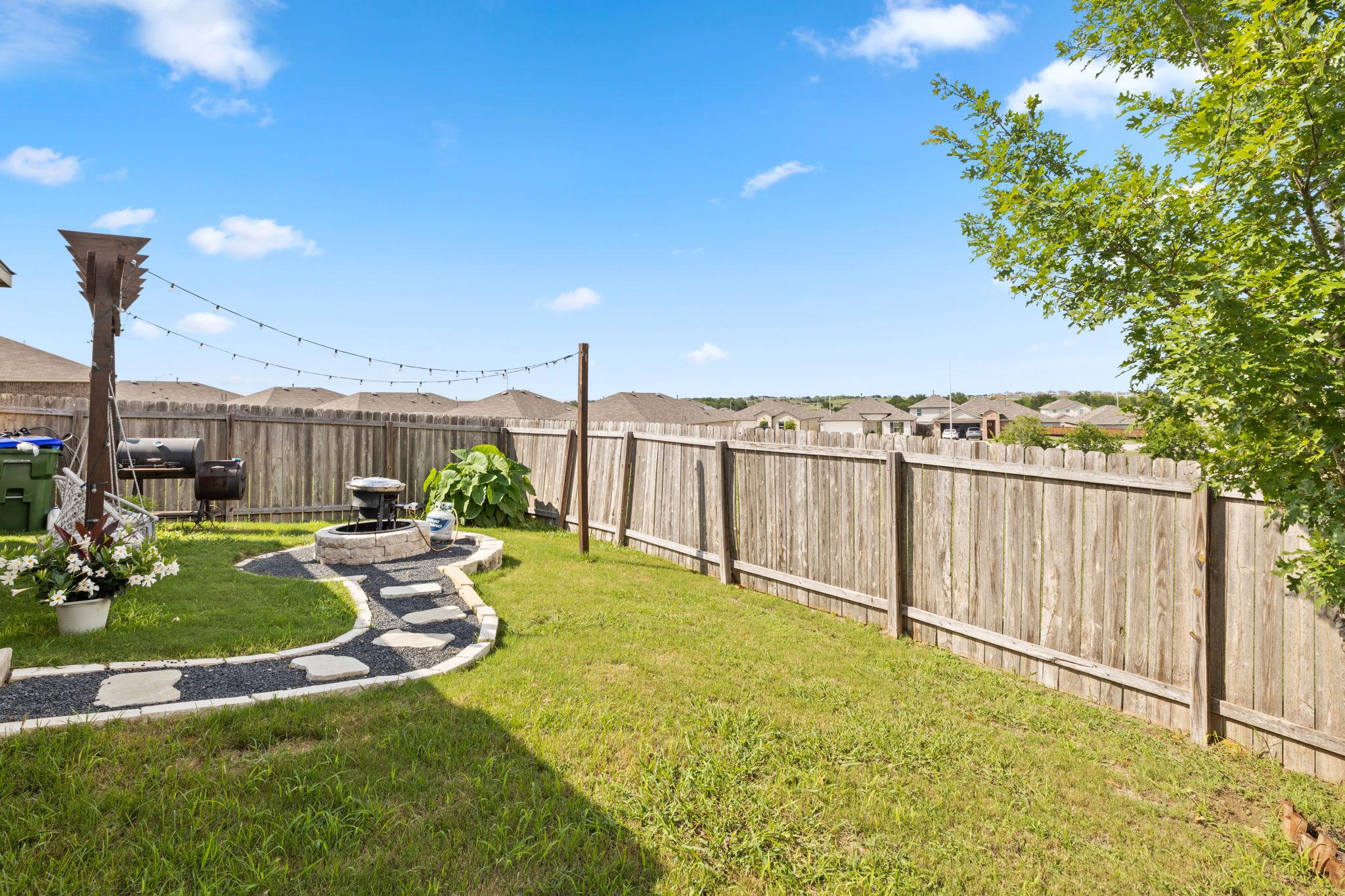 19920 Woodrow Wilson St Property Photo 29