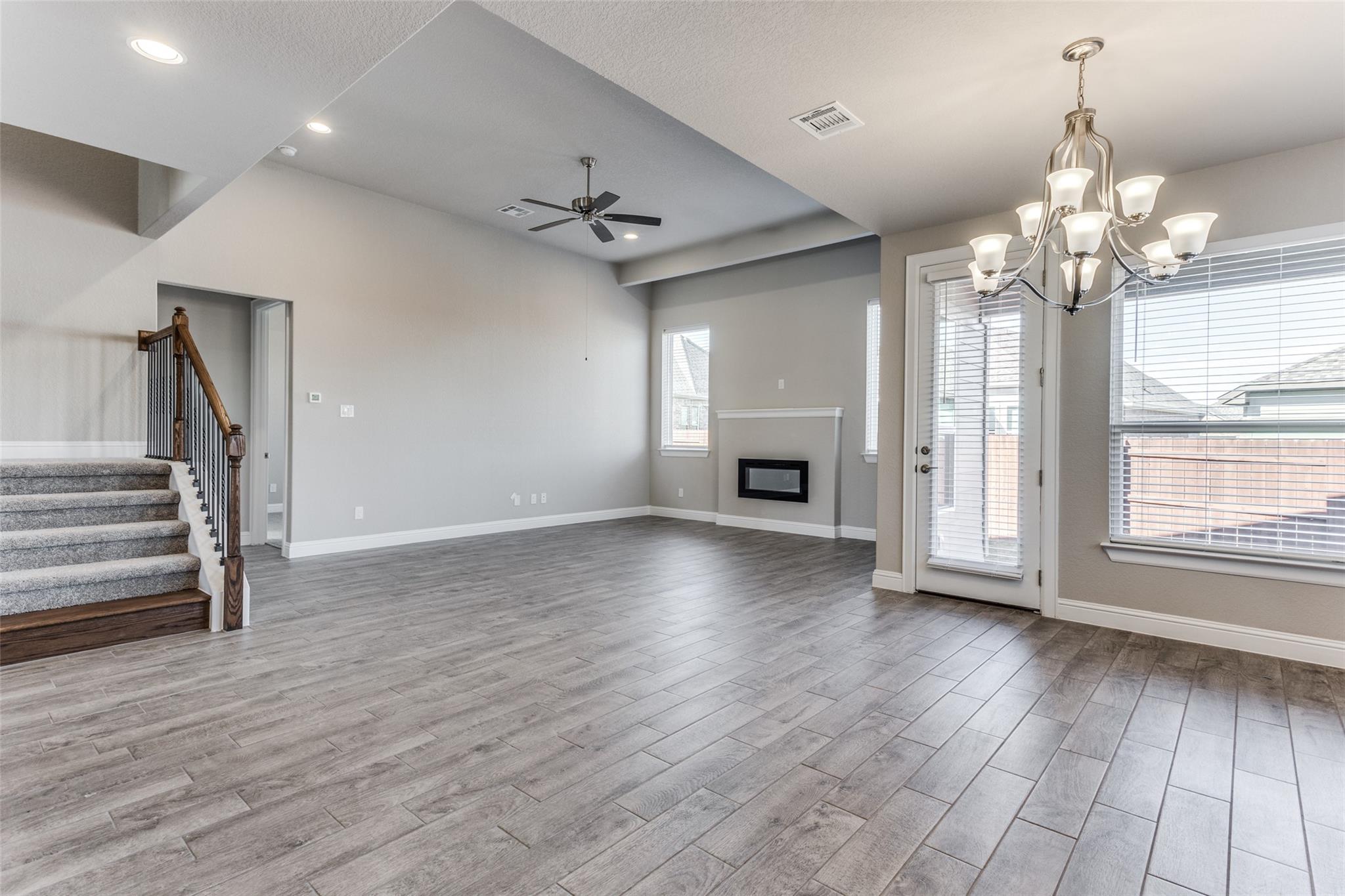 305 Barrel Bnd Property Photo 7