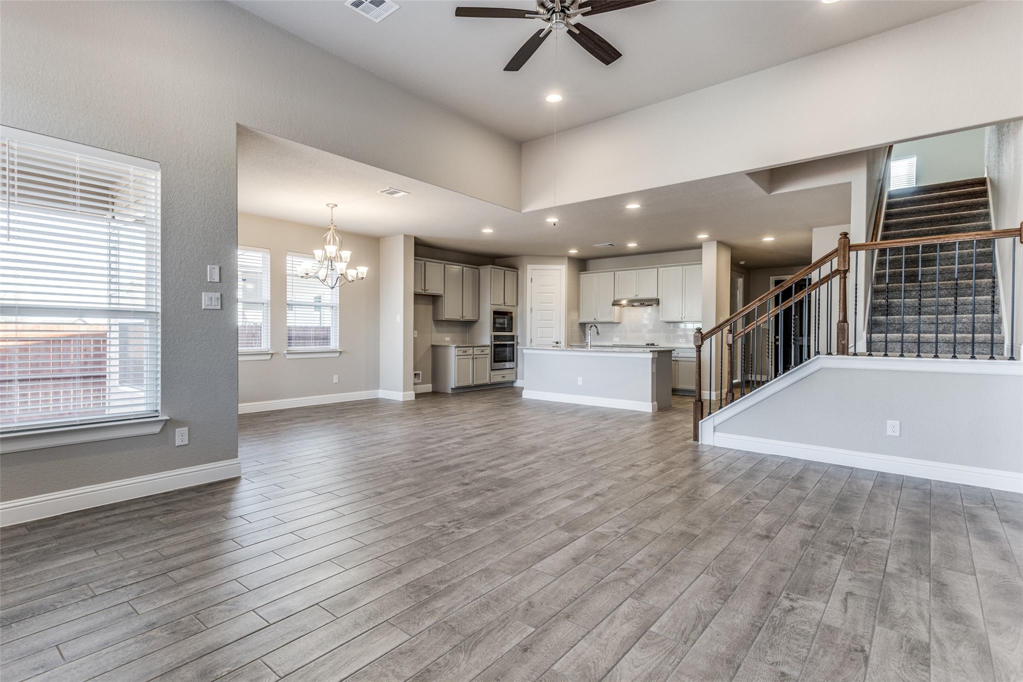 305 Barrel Bnd Property Photo 10