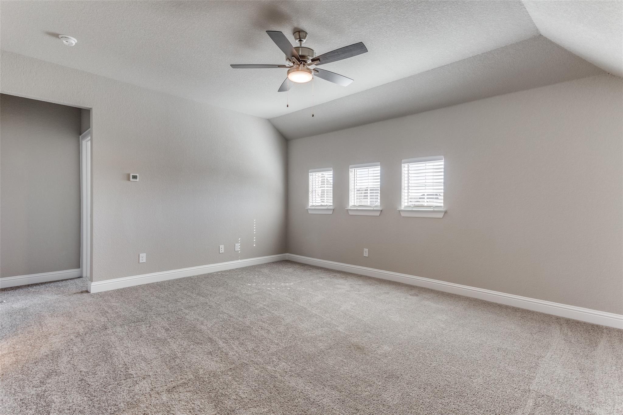 305 Barrel Bnd Property Photo 13