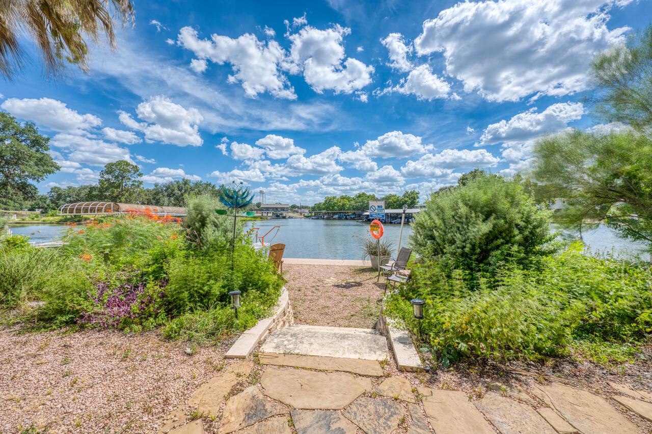 1605 Glencove Dr Property Photo 37