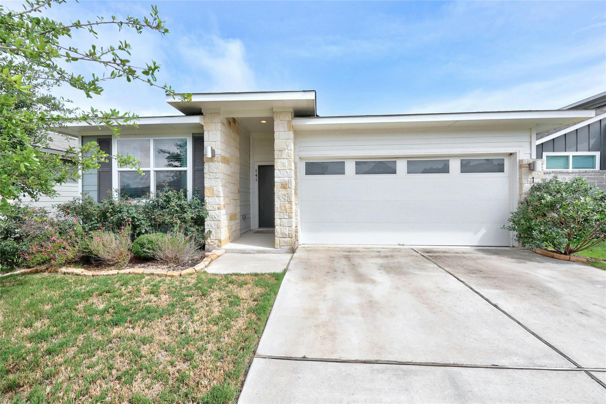 141 Parryi Cv Property Photo 1