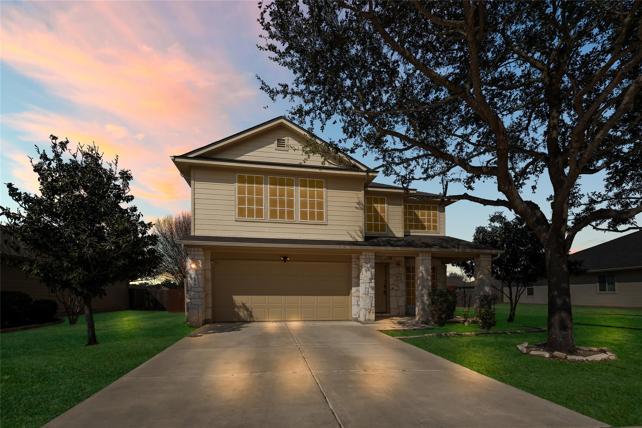 243 Creekview Way Property Photo