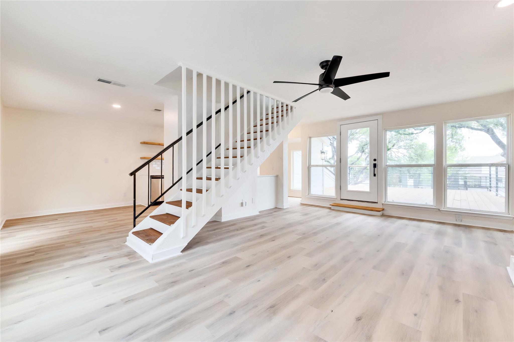 1905 Woodland Ave #a Property Photo 8