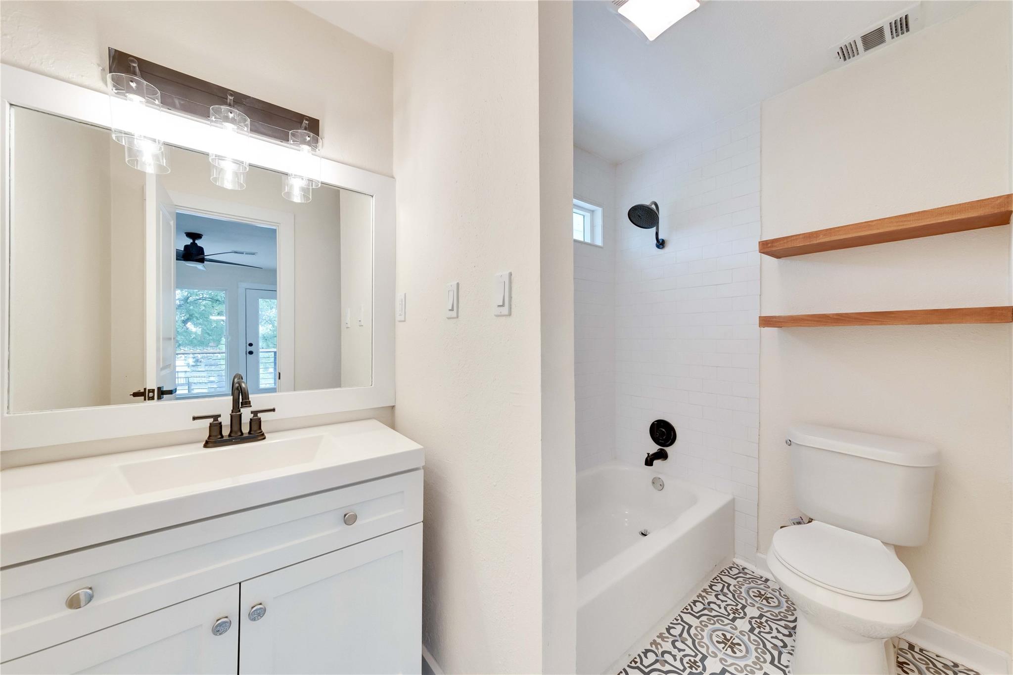 1905 Woodland Ave #a Property Photo 19