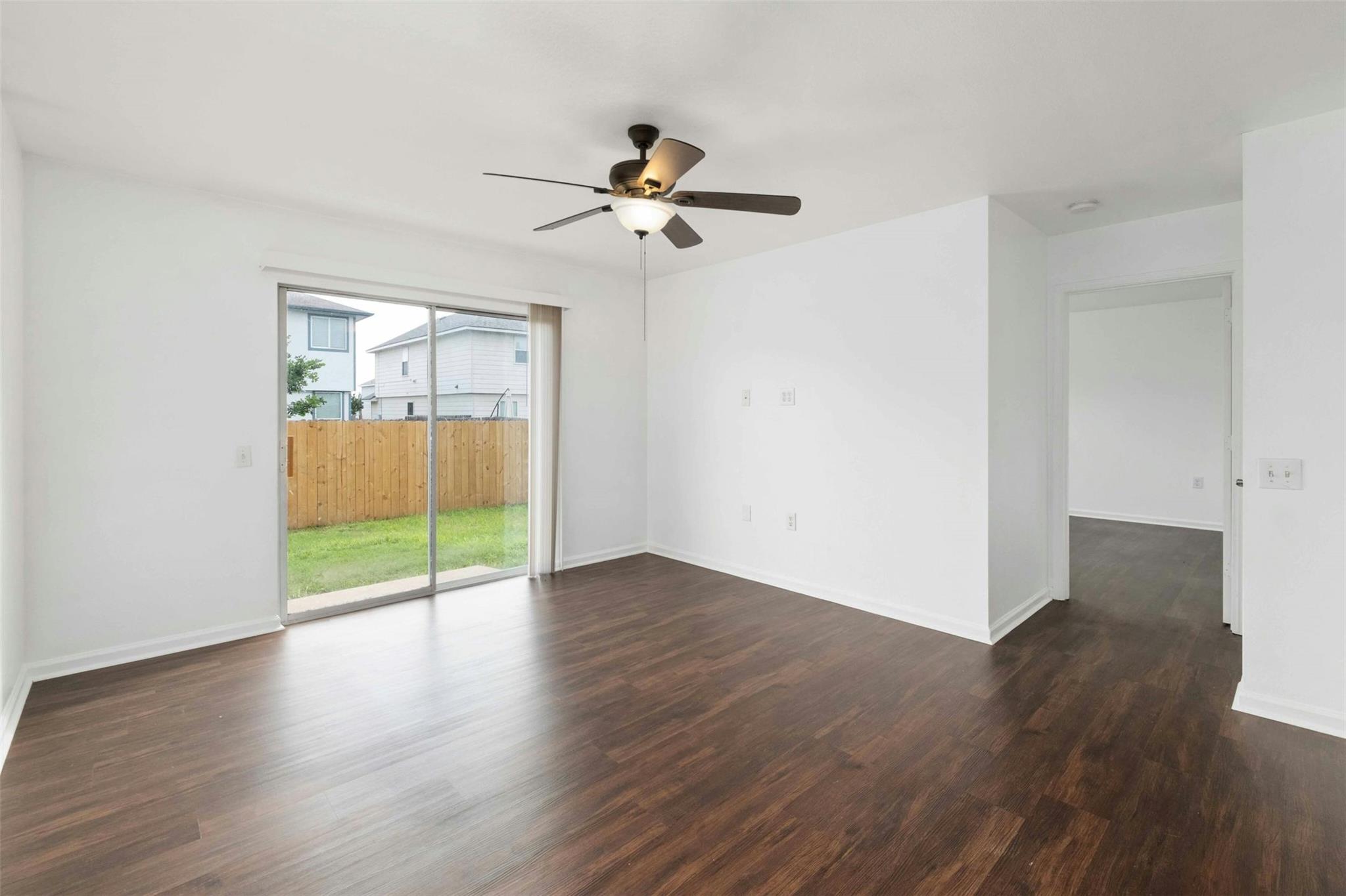 12409 Sky Harbor Dr Property Photo 5